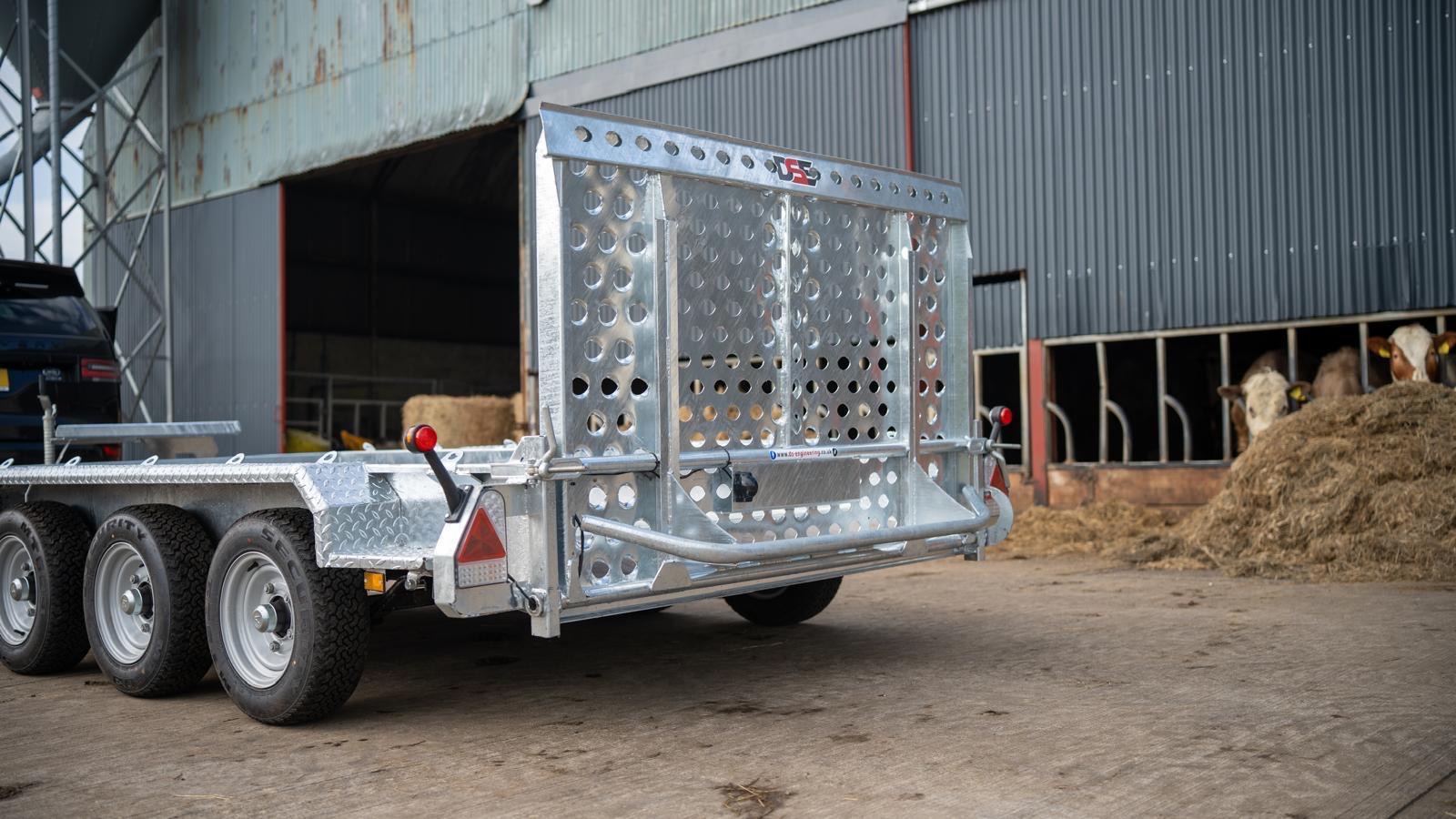 Full Range DS Engineering trailers